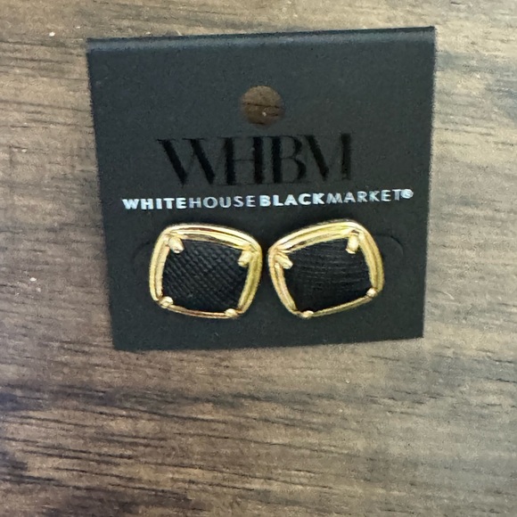 WHBM black textured leather stud earring - Picture 14 of 14